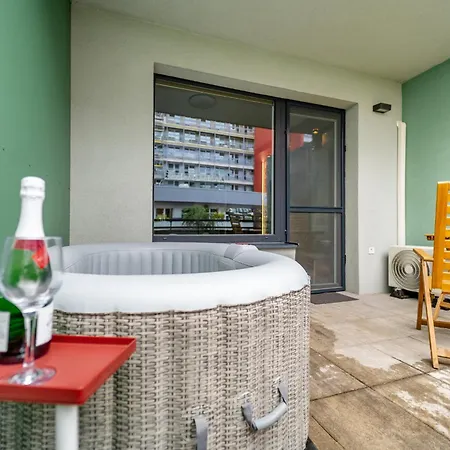 Ah Radnica Jacuzzi Appartement