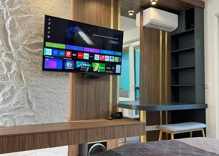 Ah Radnica Jacuzzi Appartement *